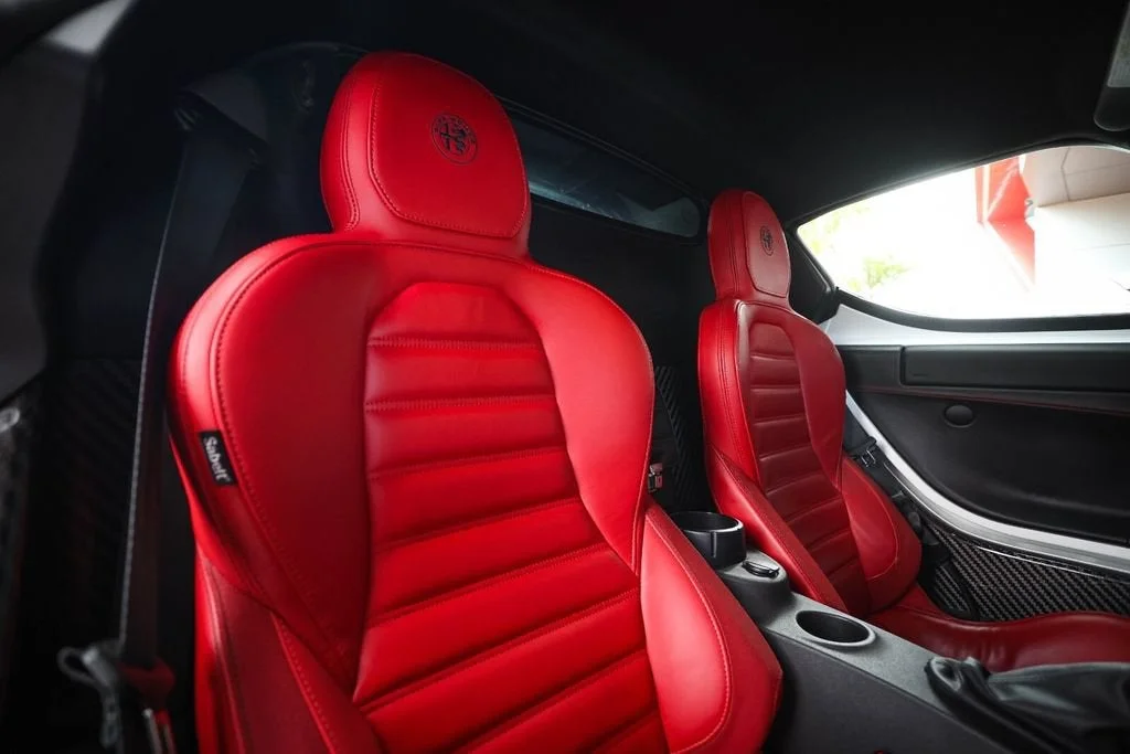 Used 2017 White Alfa Romeo Base image 47