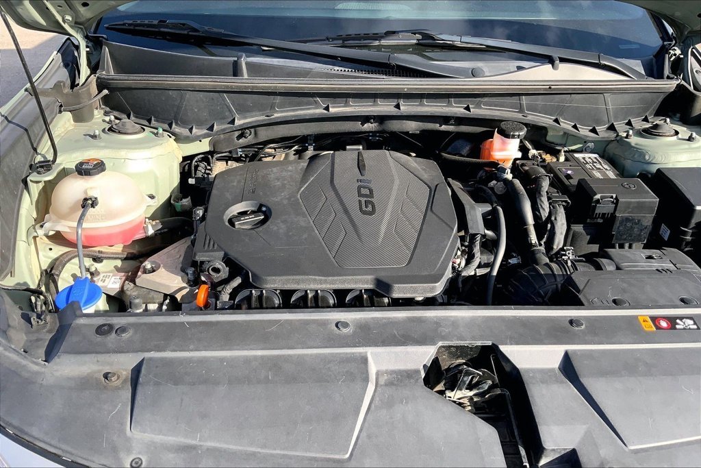Used 2022 Green Hyundai SEL image 29