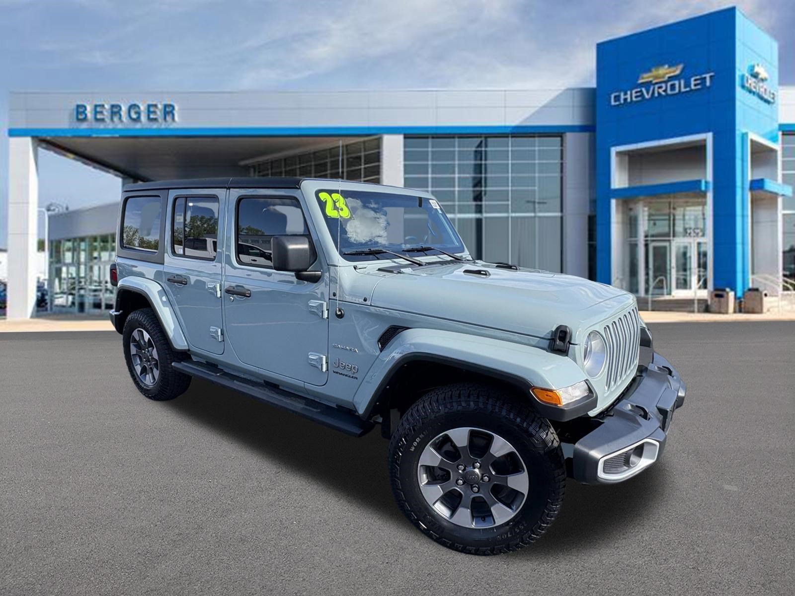 2023 Jeep Wrangler Sahara's photo