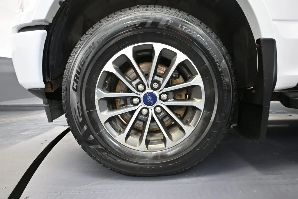 Used 2020 White Ford XLT image 18