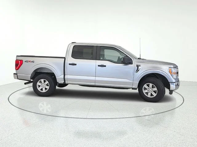Certified Used 2022 Iconic Silver Metallic Ford XLT image 7