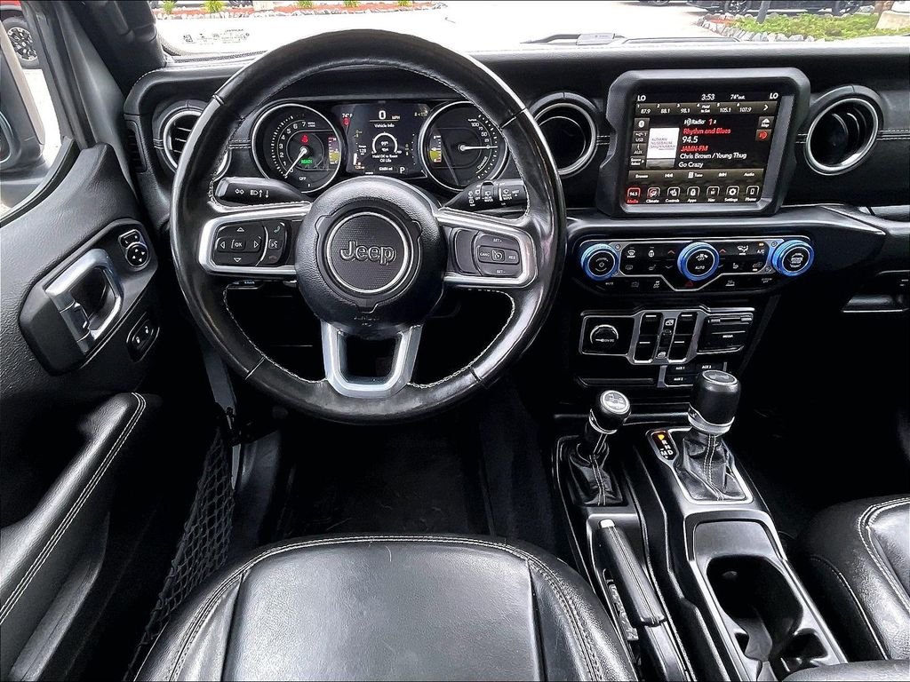 Used 2023 Silver Jeep Sahara 4xe image 17