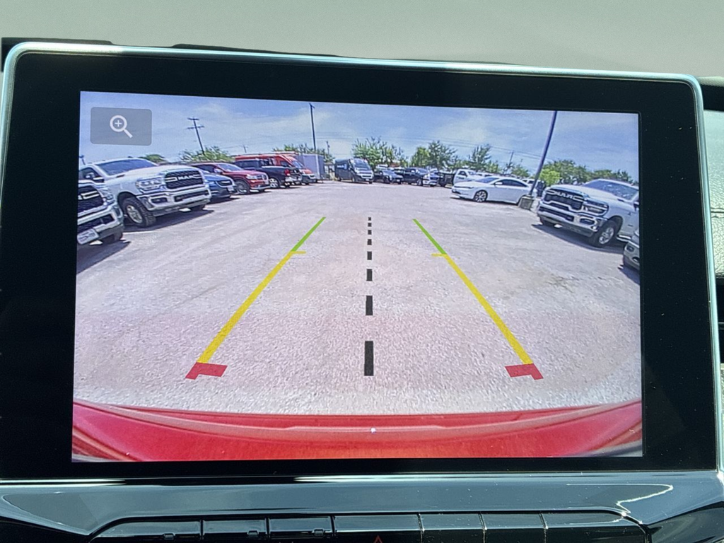New 2026 Red Hot Pearlcoat Jeep Latitude image 29