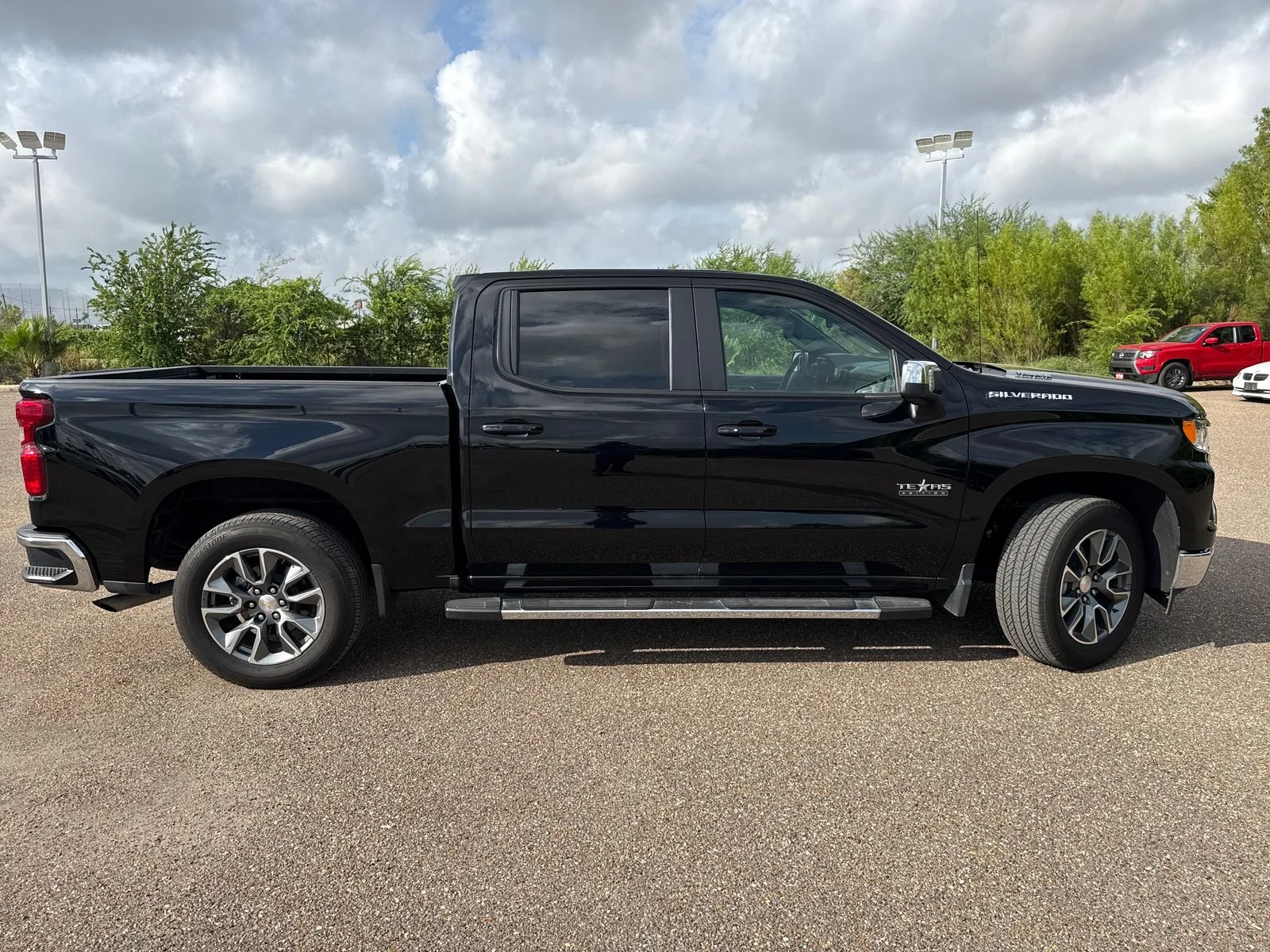Used 2026 Black Chevrolet LT image 8