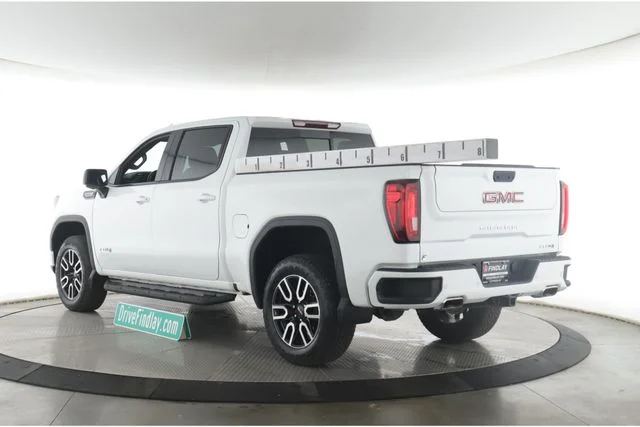 Used 2023 White GMC AT4 image 8