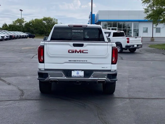 Used 2022 White GMC SLT image 6