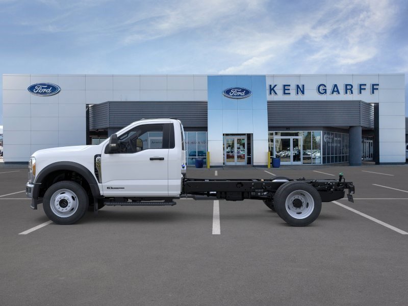 New 2026 Oxford White Ford XL image 3