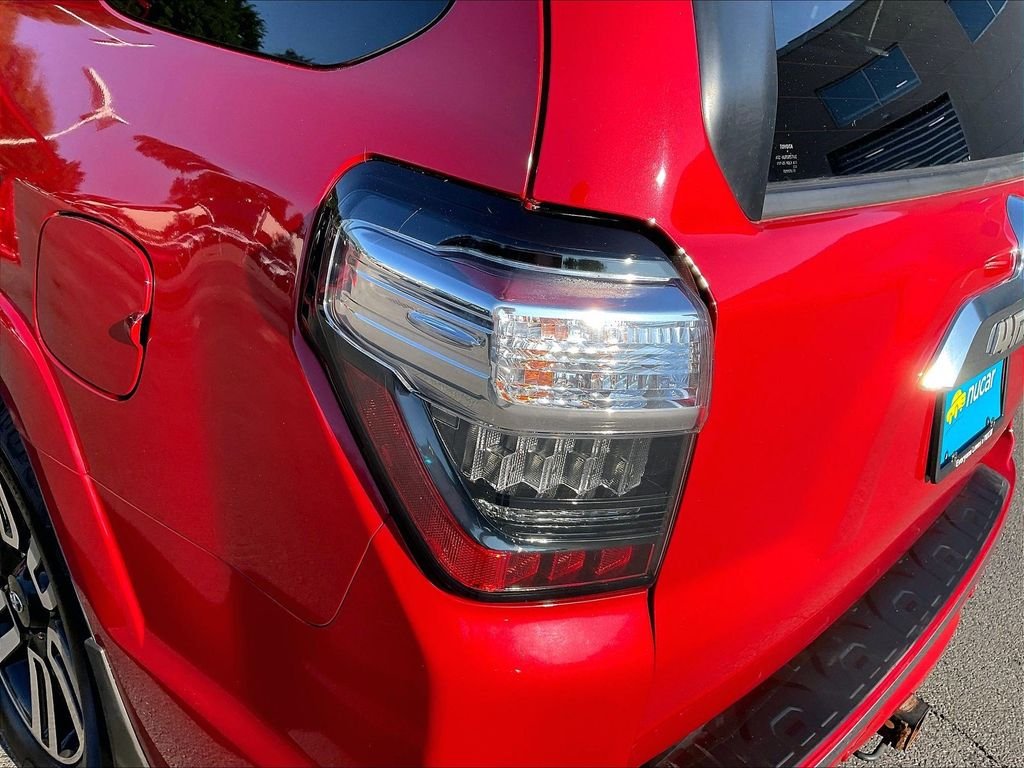 Used 2016 Barcelona Red Metallic Toyota Limited image 34