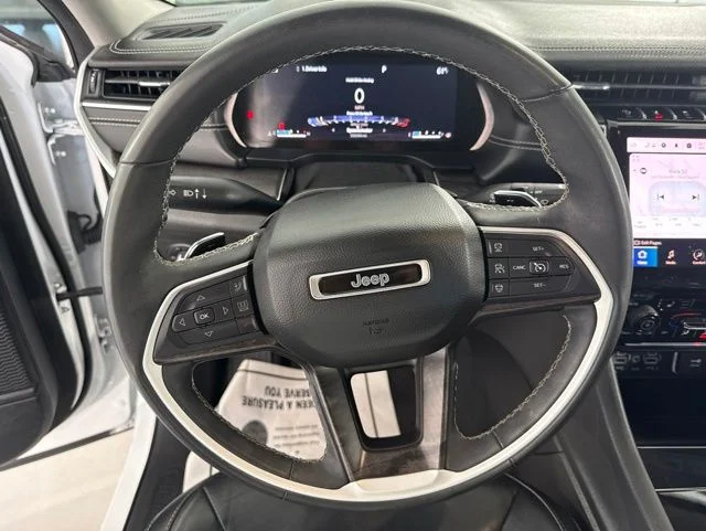 Used 2023 White Jeep Limited image 25