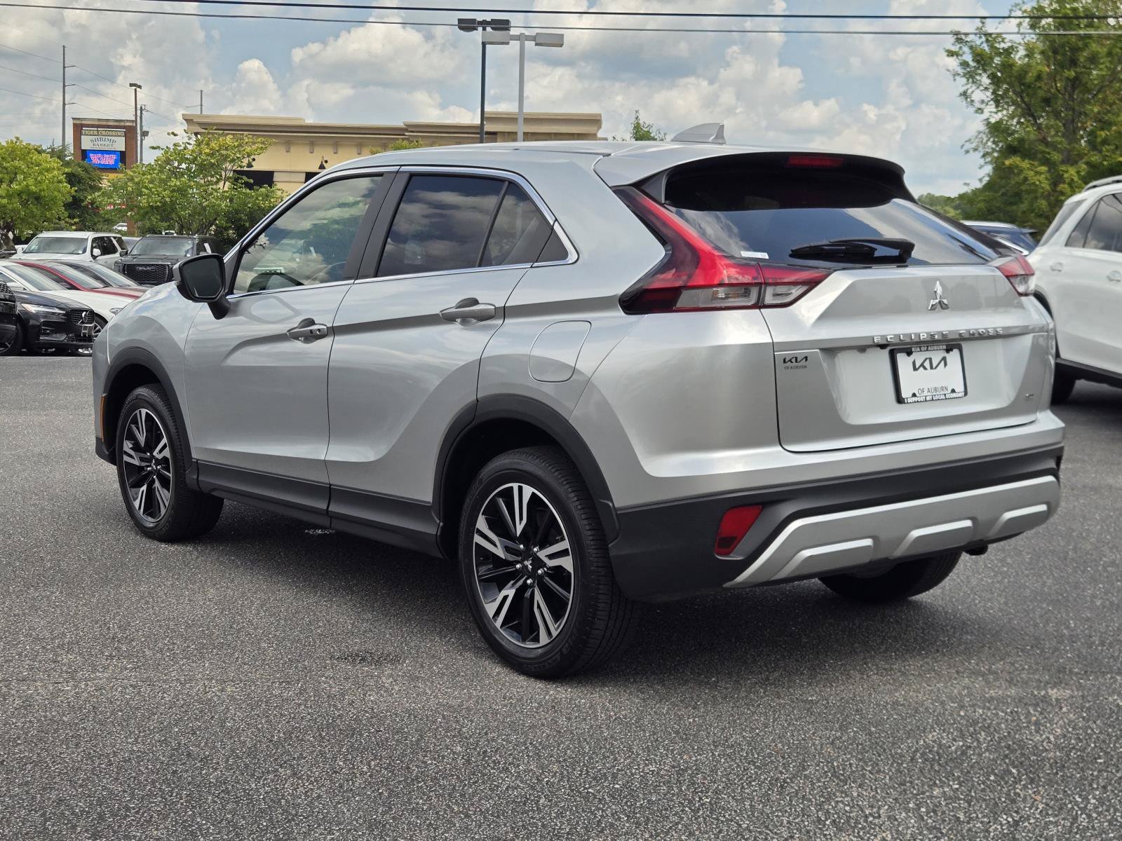 2025 Mitsubishi Eclipse Cross SE - Photo 10