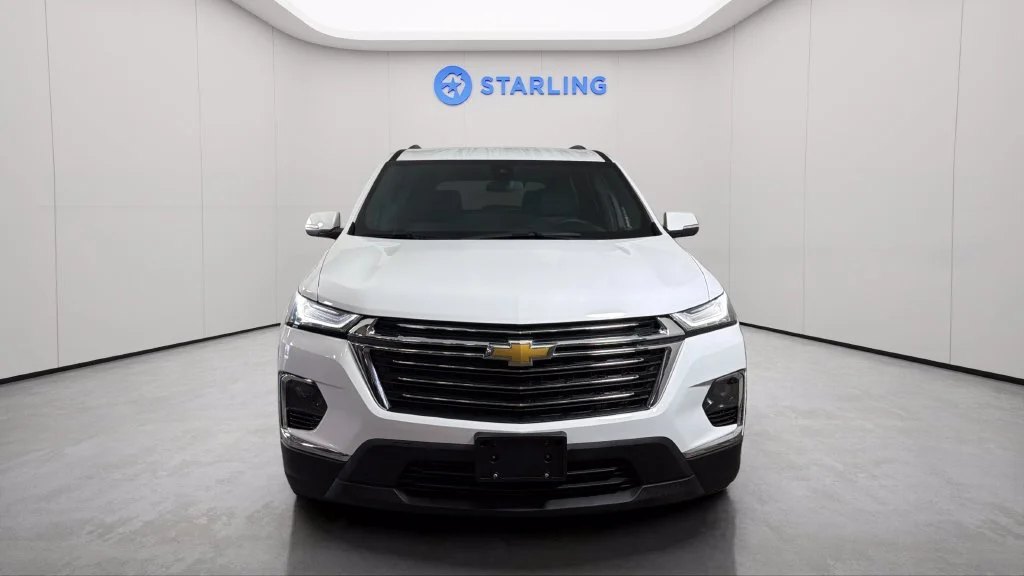 Used 2024 Summit White Chevrolet LT Cloth image 16