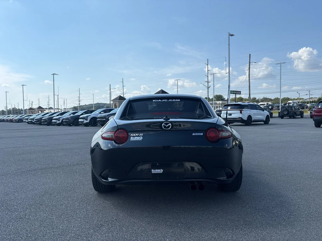 Used 2018 Black Mazda Grand Touring image 4