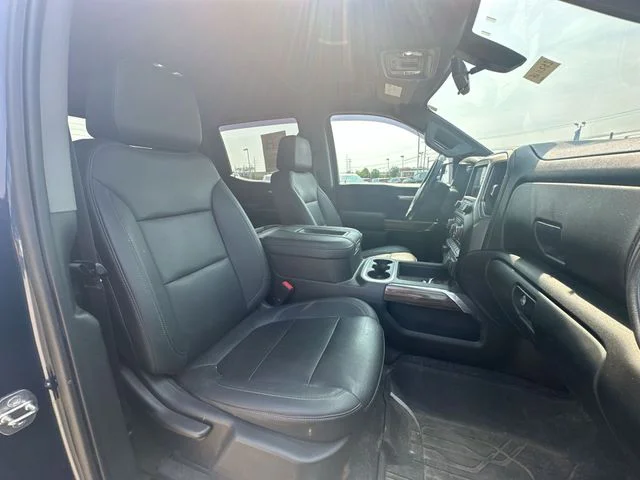 Used 2021 Blue Chevrolet RST image 31