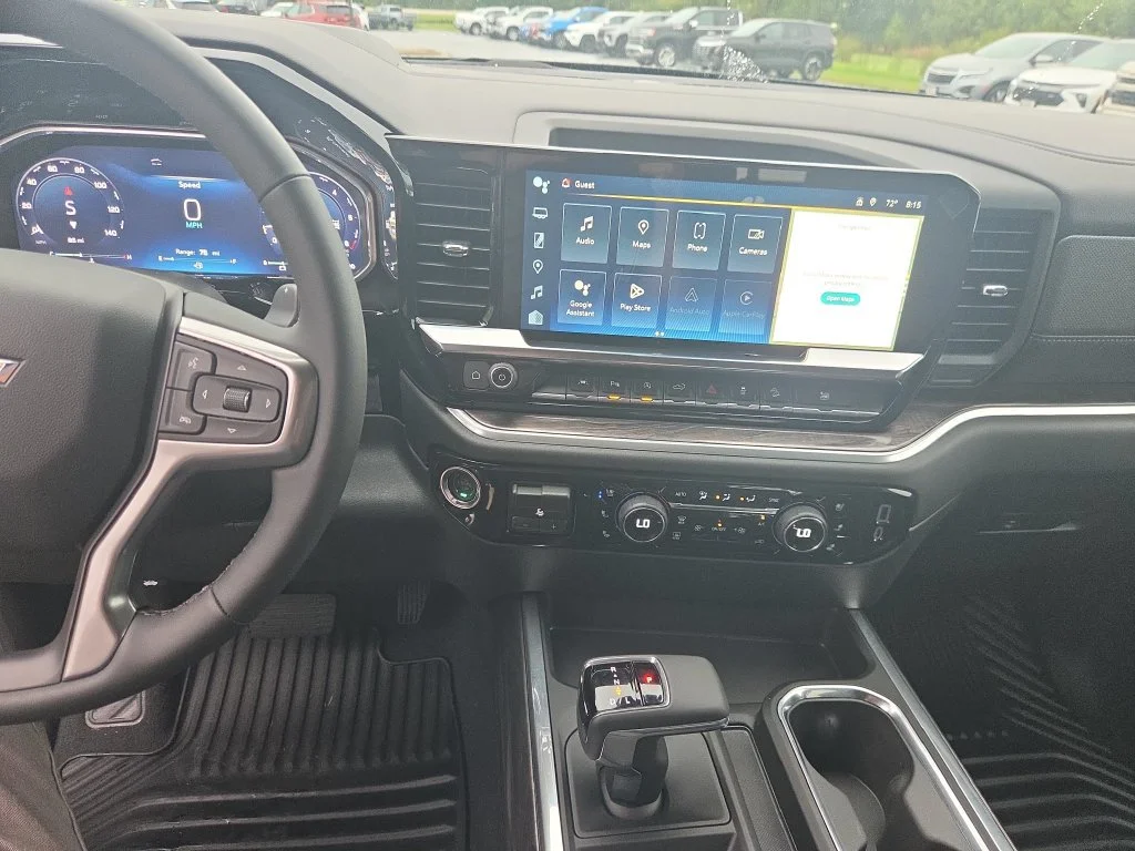 2026 Chevrolet Silverado 1500 LTZ - Photo 15