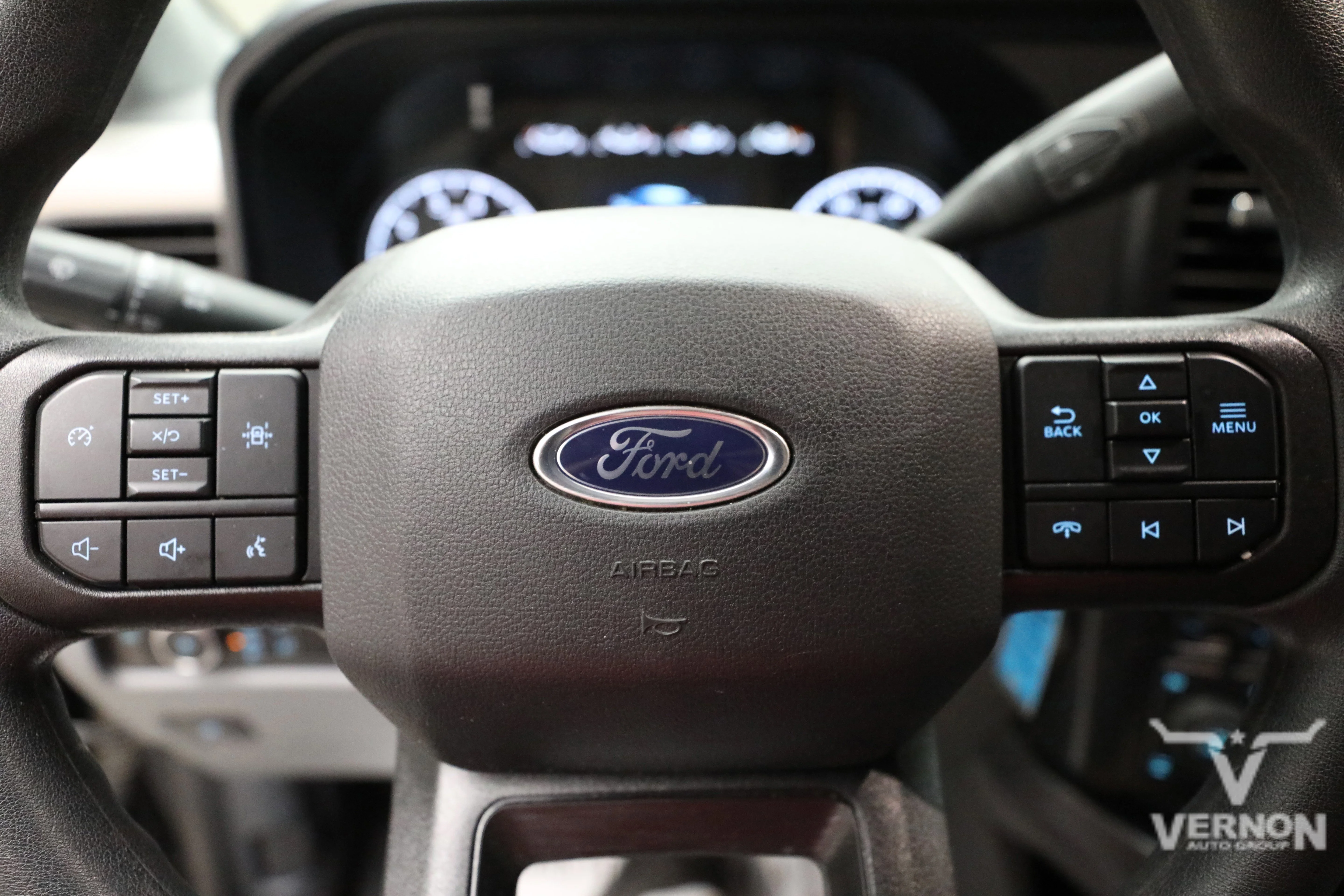 Pre-Owned 2025 Ford Super Duty F-250 XLT Crew Cab 4x4 Tremor