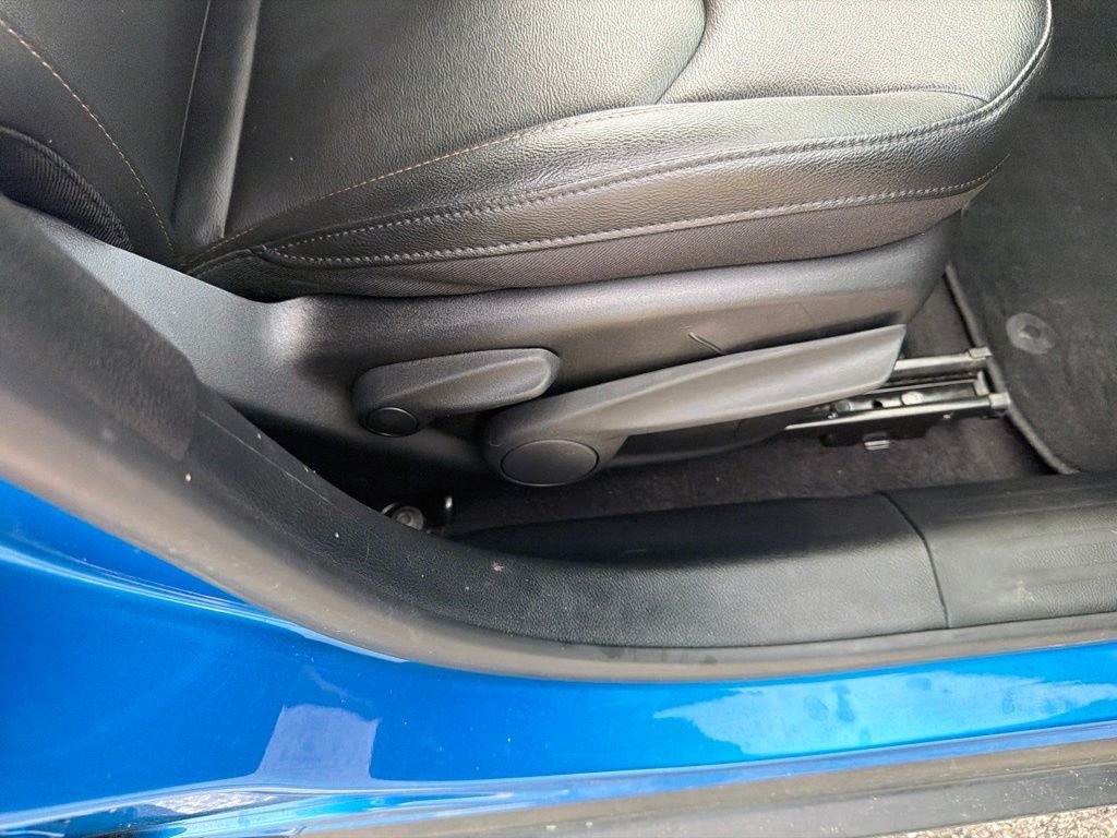 Used 2024 Blue Jeep Limited image 38