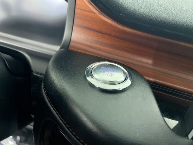 Used 2021 Blue Lincoln Reserve image 21