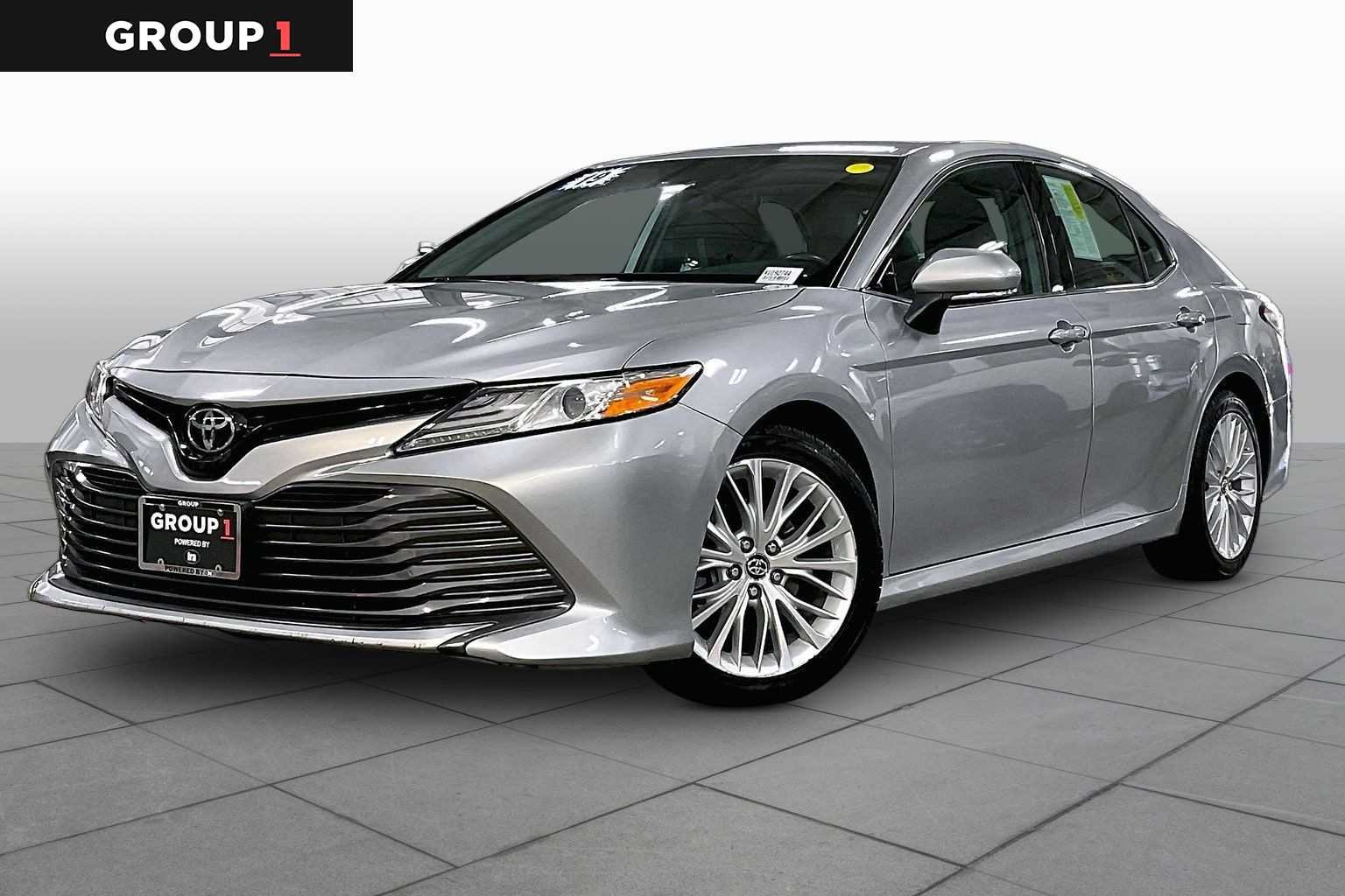 2019 Toyota Camry 2.5 Auto XLE's photo