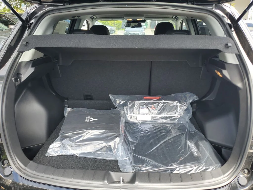 New 2026 Black Mitsubishi 2.0 SE image 10