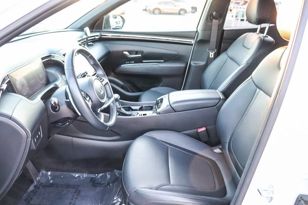 Used 2024 White Hyundai XRT image 21