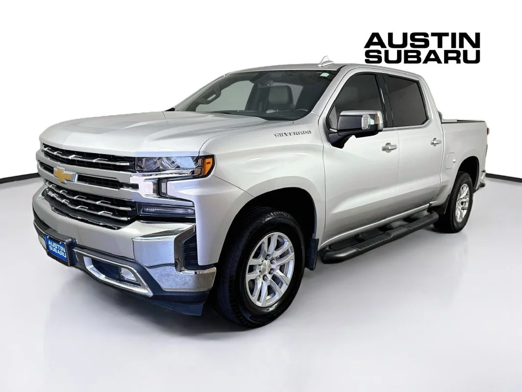 Used 2019 Silver Chevrolet LTZ image 3