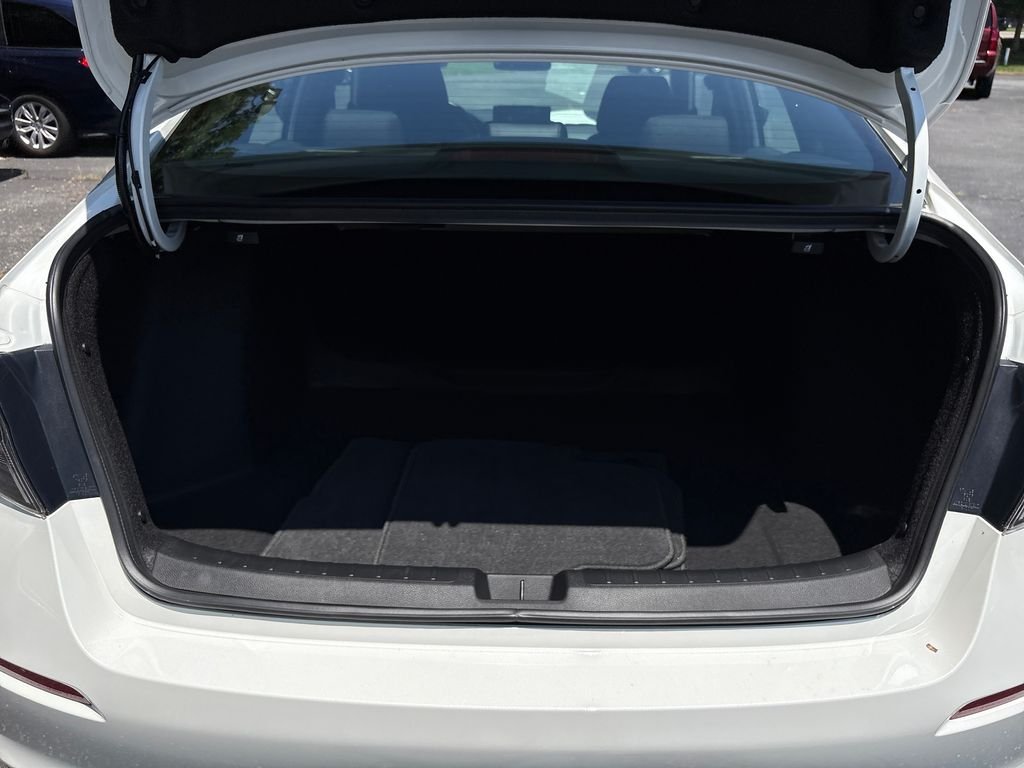 Used 2026 White Honda Sport image 27