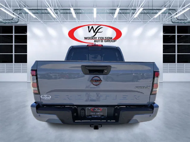 Used 2023 Gray Nissan PRO-X image 4