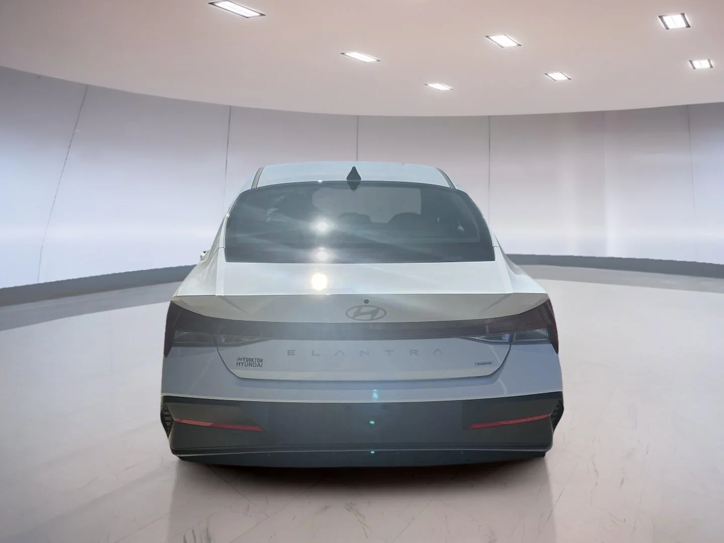 New 2026 White Hyundai Luxury image 5