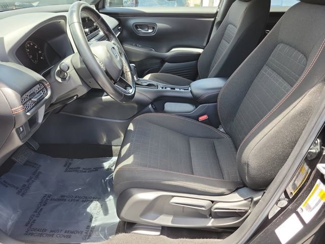 2025 Honda HR-V Sport - Photo 17