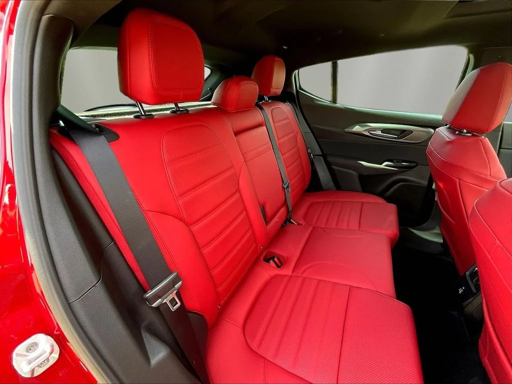 New 2026 Rosso Brera Alfa Romeo Base image 10