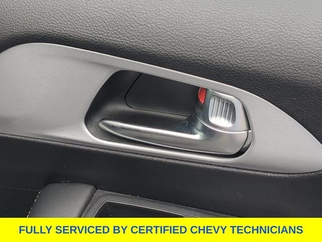 Used 2025 White Chrysler Limited image 44
