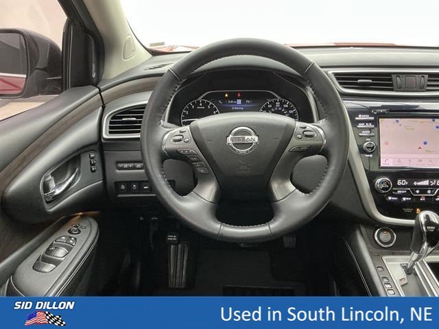 Used 2020 Cayenne Red Metallic Nissan Platinum image 20