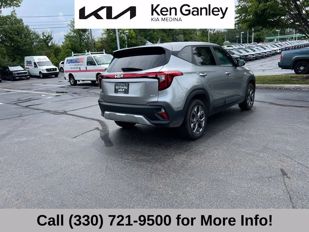 Certified Used 2024 Gray Kia LX image 9
