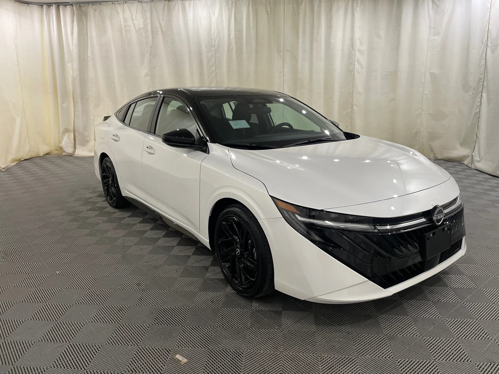 New 2027 Aspen White TriCoat / Super Black Two-tone Nissan SR Midnight Edition image 3