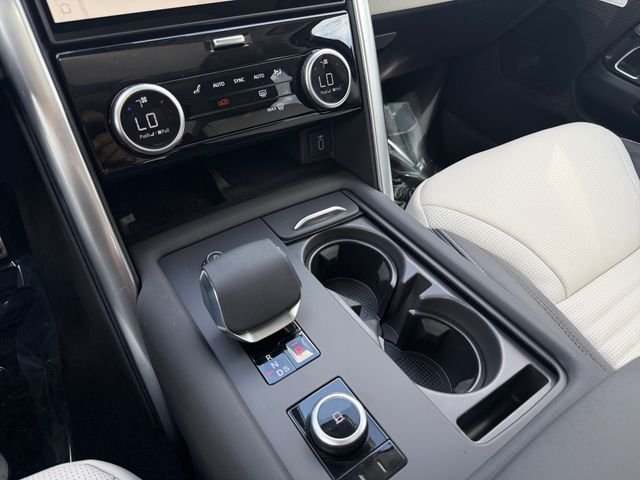 New 2026 Fuji White Land Rover Gemini Edition image 24