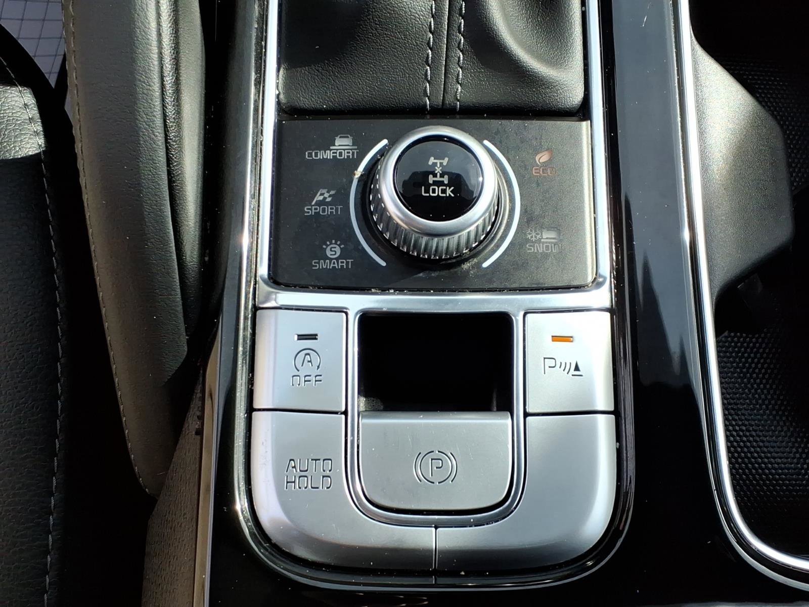 Used 2024 Gravity Gray Kia EX X-Line image 9