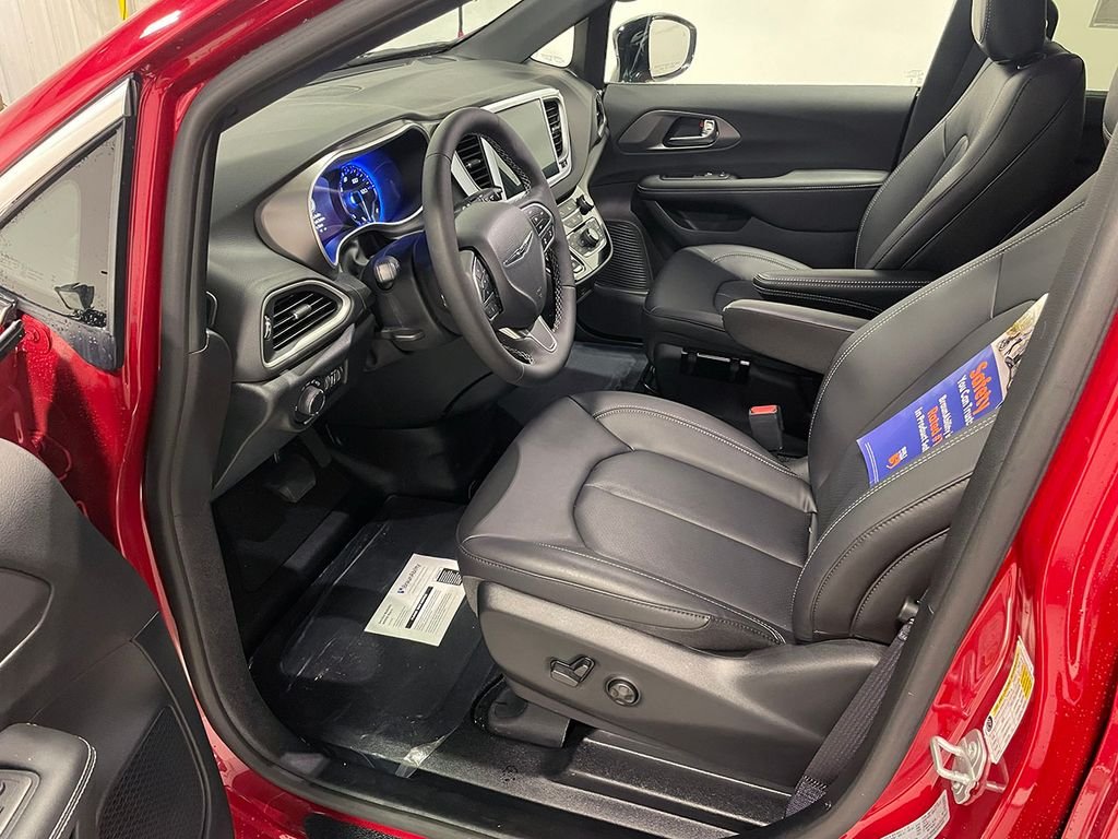 Used 2026 Red Chrysler LX - Wheelchair Accessible image 16