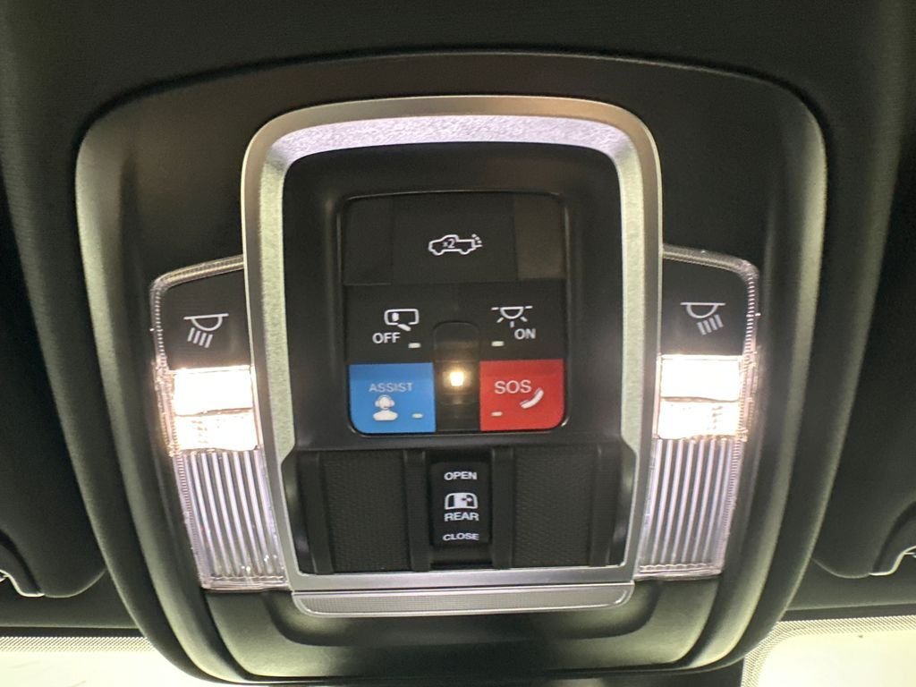 2026 RAM 2500 Laramie - Photo 19