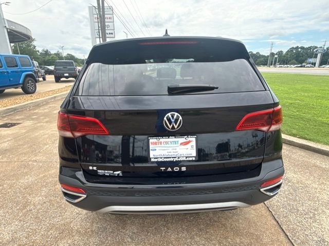 Used 2024 Black Volkswagen 1.5T SE image 6