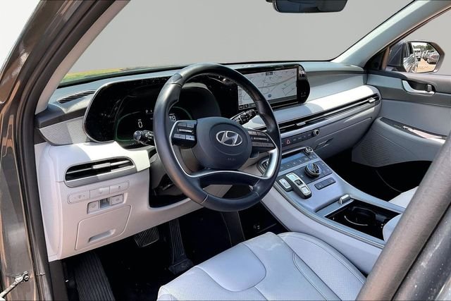 Used 2024 Gray Hyundai SEL image 12