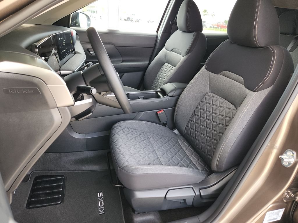 2026 Nissan KICKS SV - Photo 8