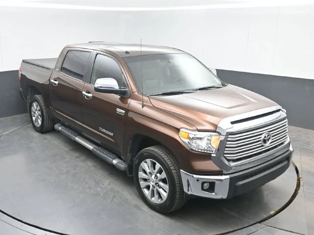 Used 2016 Brown Toyota Limited image 32