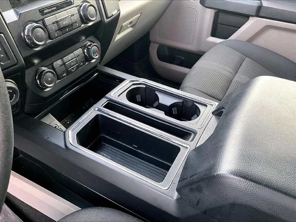 Used 2020 Black Ford XL image 14