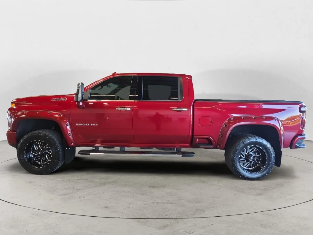 Used 2020 Cajun Red Tintcoat Chevrolet High Country image 12