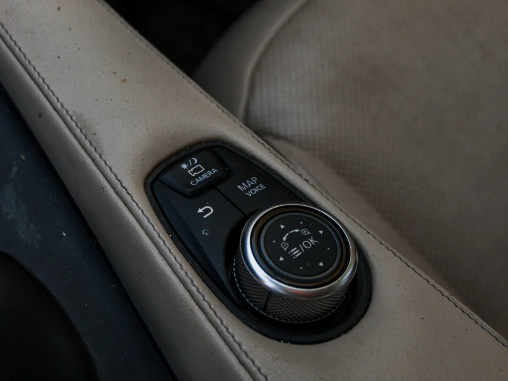Used 2019 Graphite Shadow INFINITI ESSENTIAL image 22