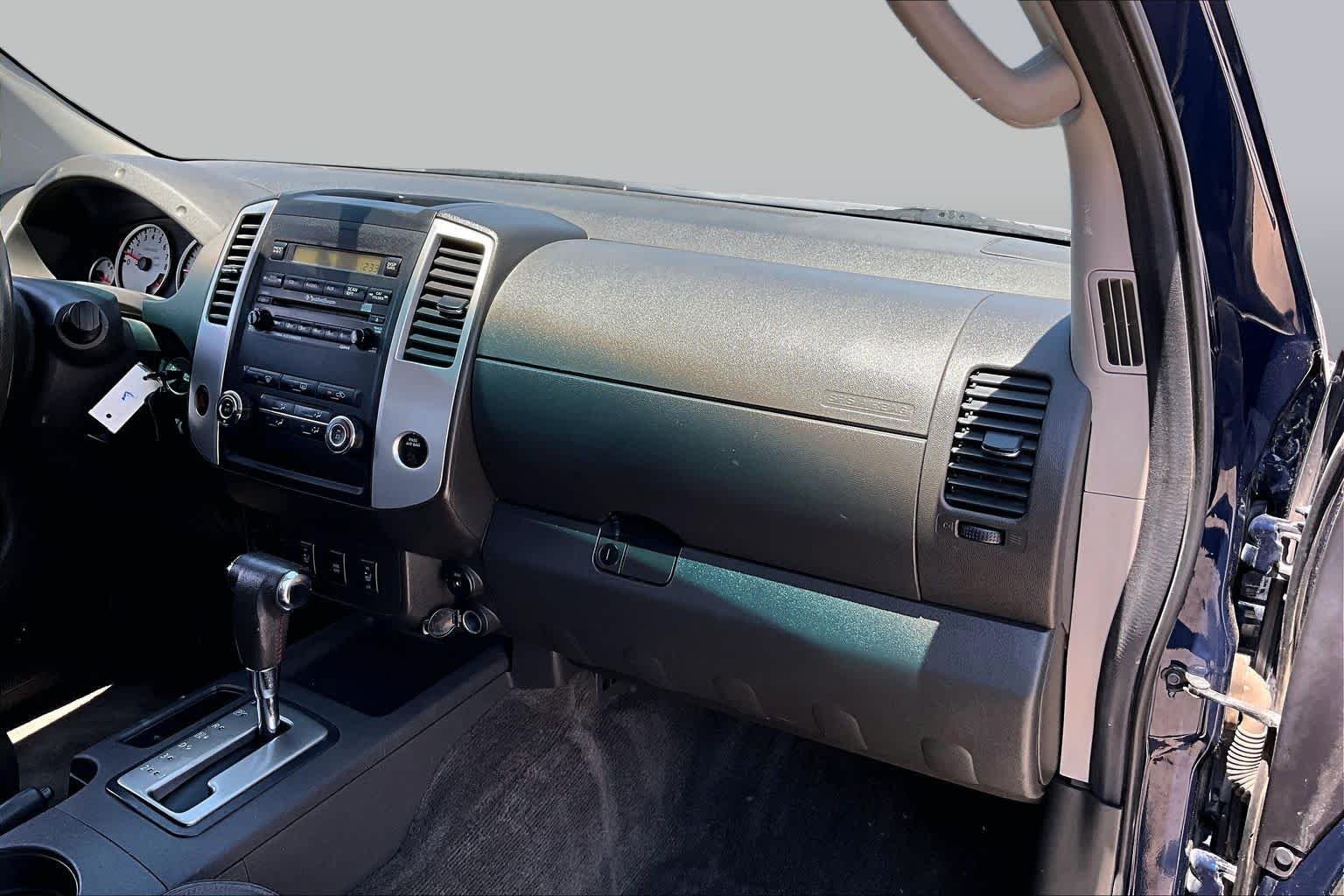 Used 2011 Navy Blue Nissan PRO-4X image 18