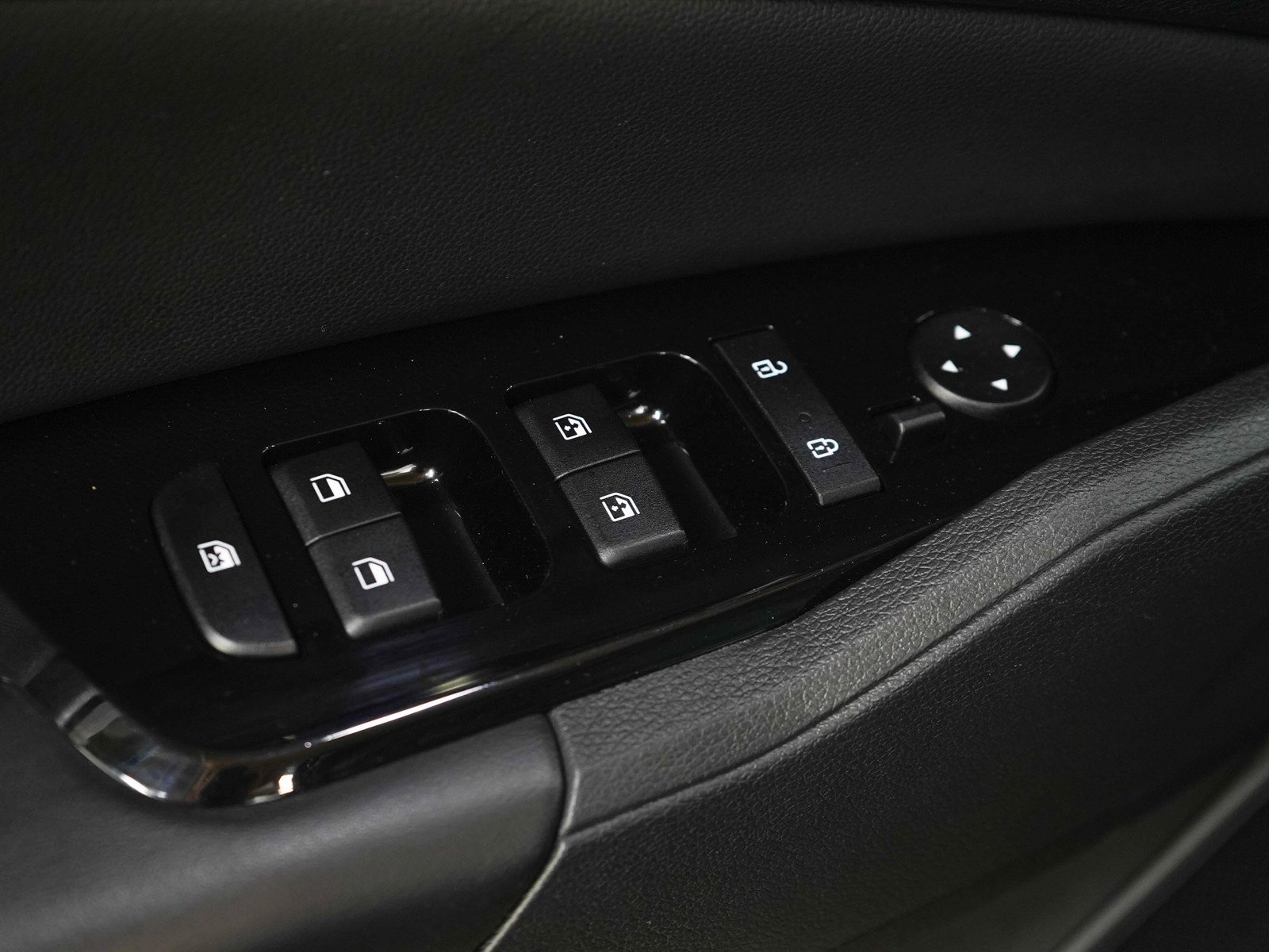 Used 2024 Ebony Black Kia SX-Prestige AWD image 23