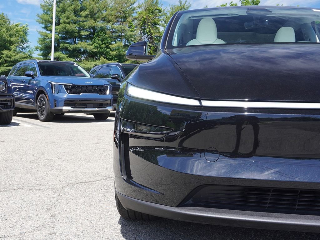 Used 2026 Black Tesla Long Range image 15