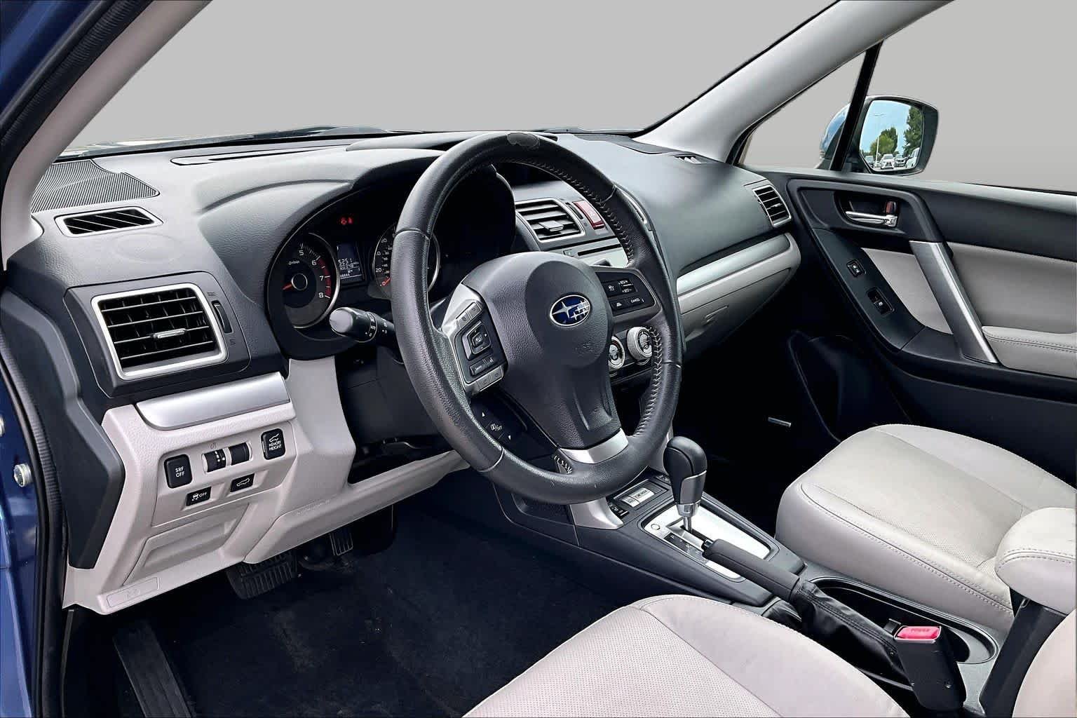 Used 2016 Quartz Blue Pearl Subaru 2.5i Limited image 17