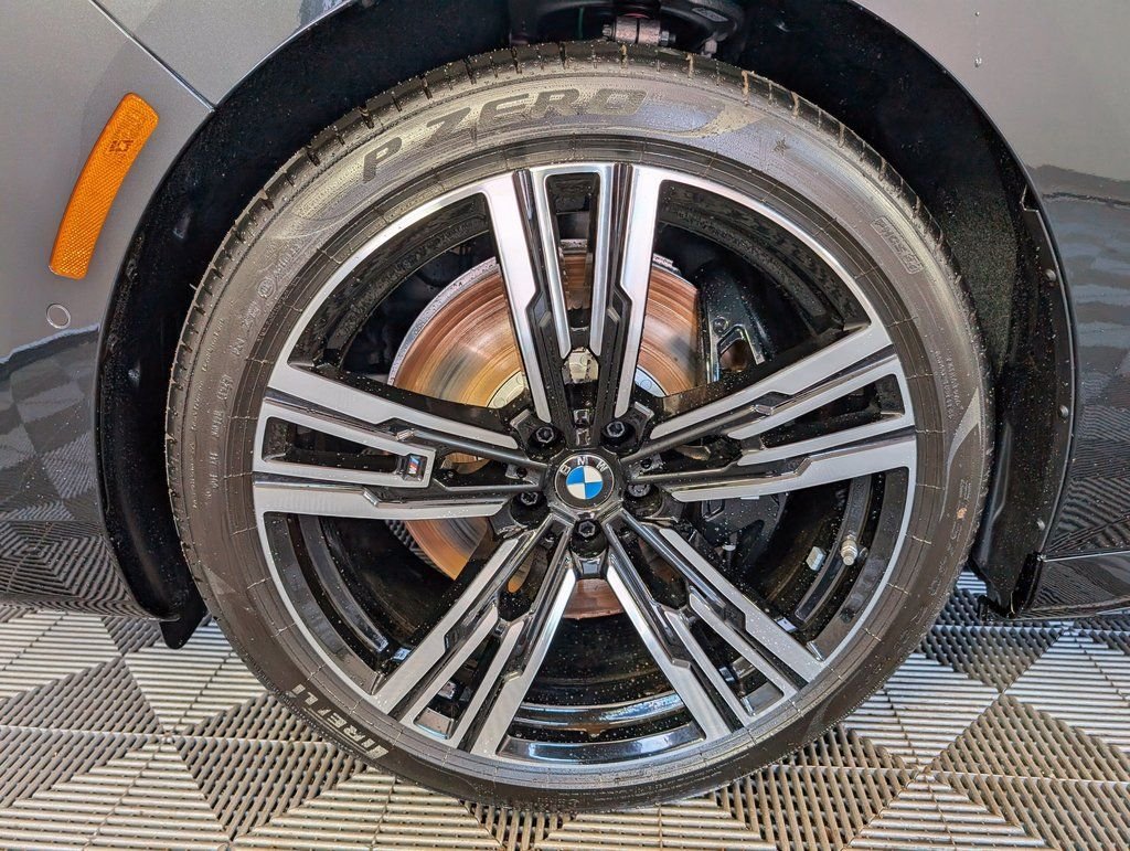 2026 BMW i7 60 - Photo 10